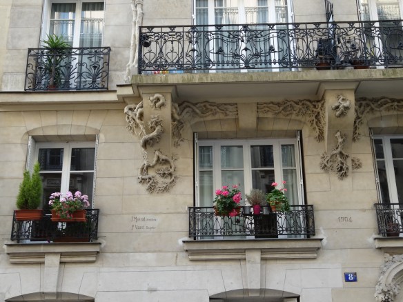 Carvings on Paris Building
